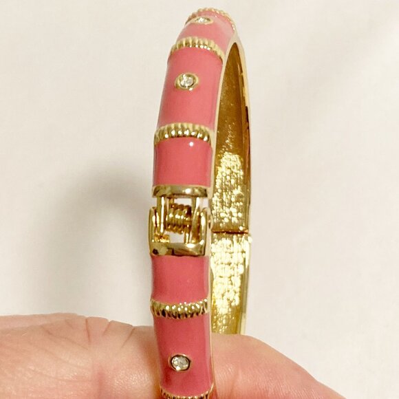 Vera Bradley Hinged Enameled Bangle - Pink & Gold - Picture 4 of 6